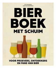 Bierboek met schuim