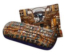 Brillenkoker Die Klosterbibliothek